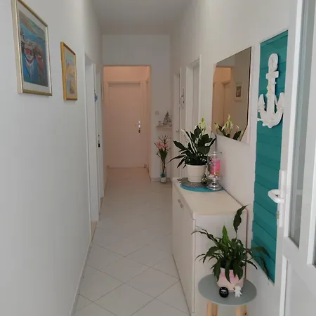 Mm 3* دوبروفينك